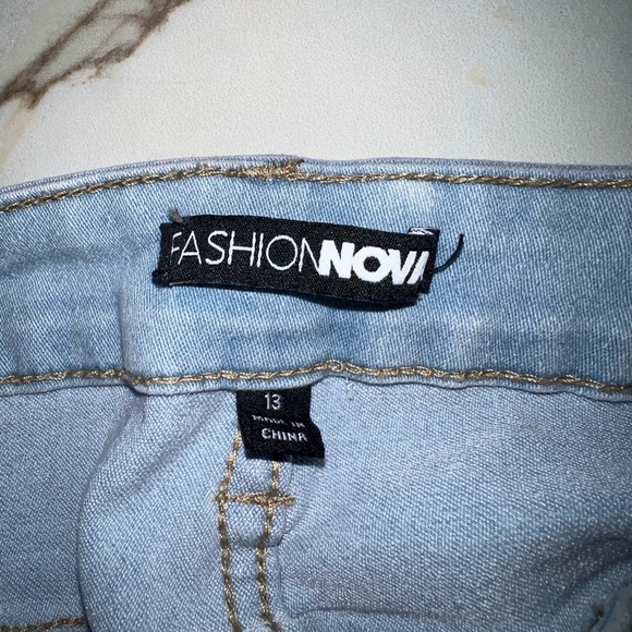 Fashion Nova Jeans | Size: 13 - Picture 4 of 4